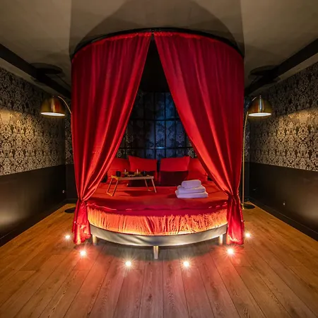 La Parenthese Numero 6 - Jacuzzi Reims *