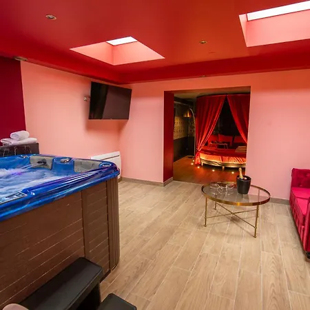 La Parenthese Numero 6 - Jacuzzi Reims