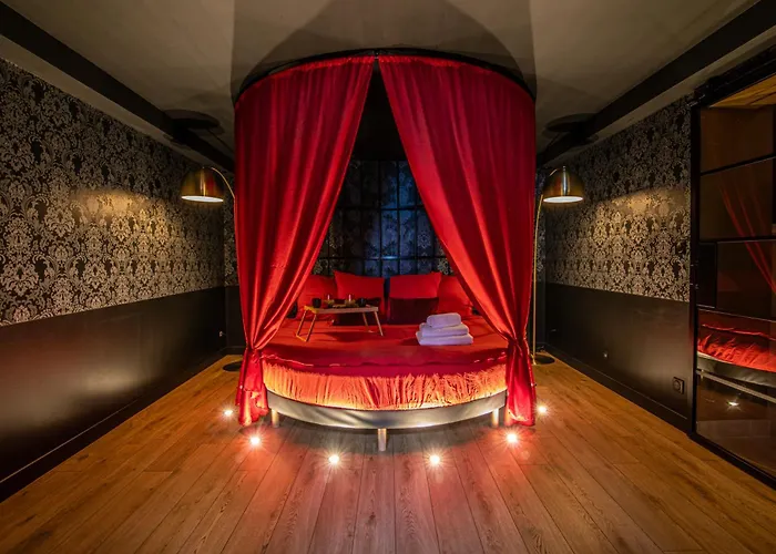 La Parenthese Numero 6 - Jacuzzi *